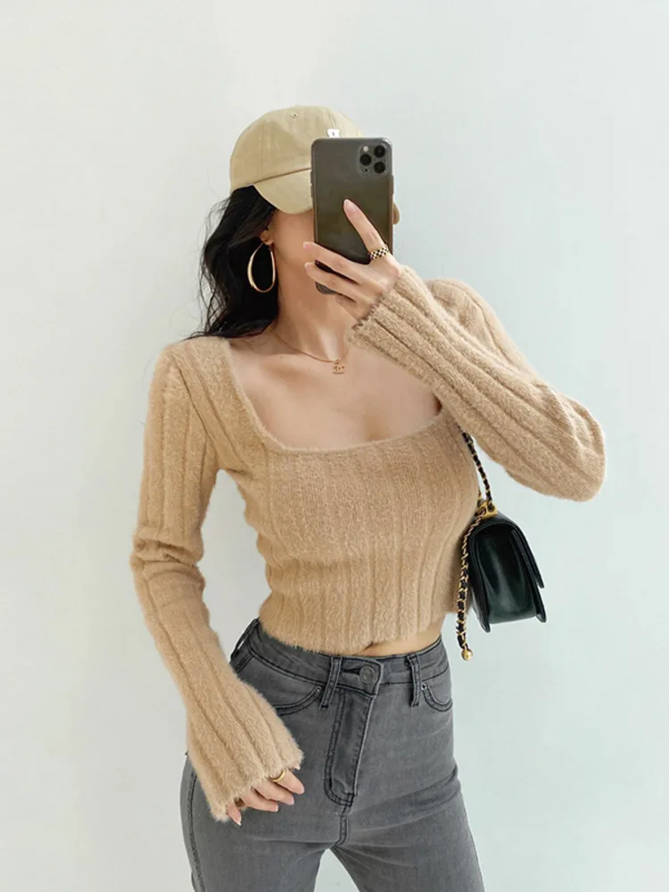 

WOMEGAGA Retro Casual Style Sexy Square Neck Pullover Sweater Women's Solid Color High Waist Short Women's Clothing CZPZ