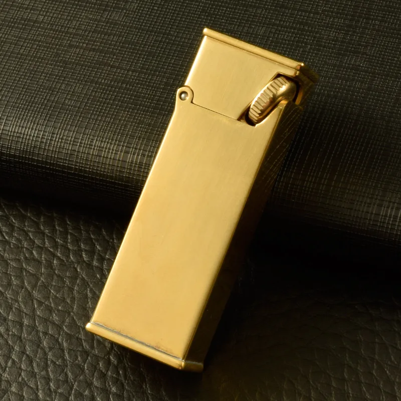 

Retro Classic windproof oil Cigarette Lighters Creative bar simplicity Kerosene Flint Petrol Vintage Gasoline Lighter Refillable