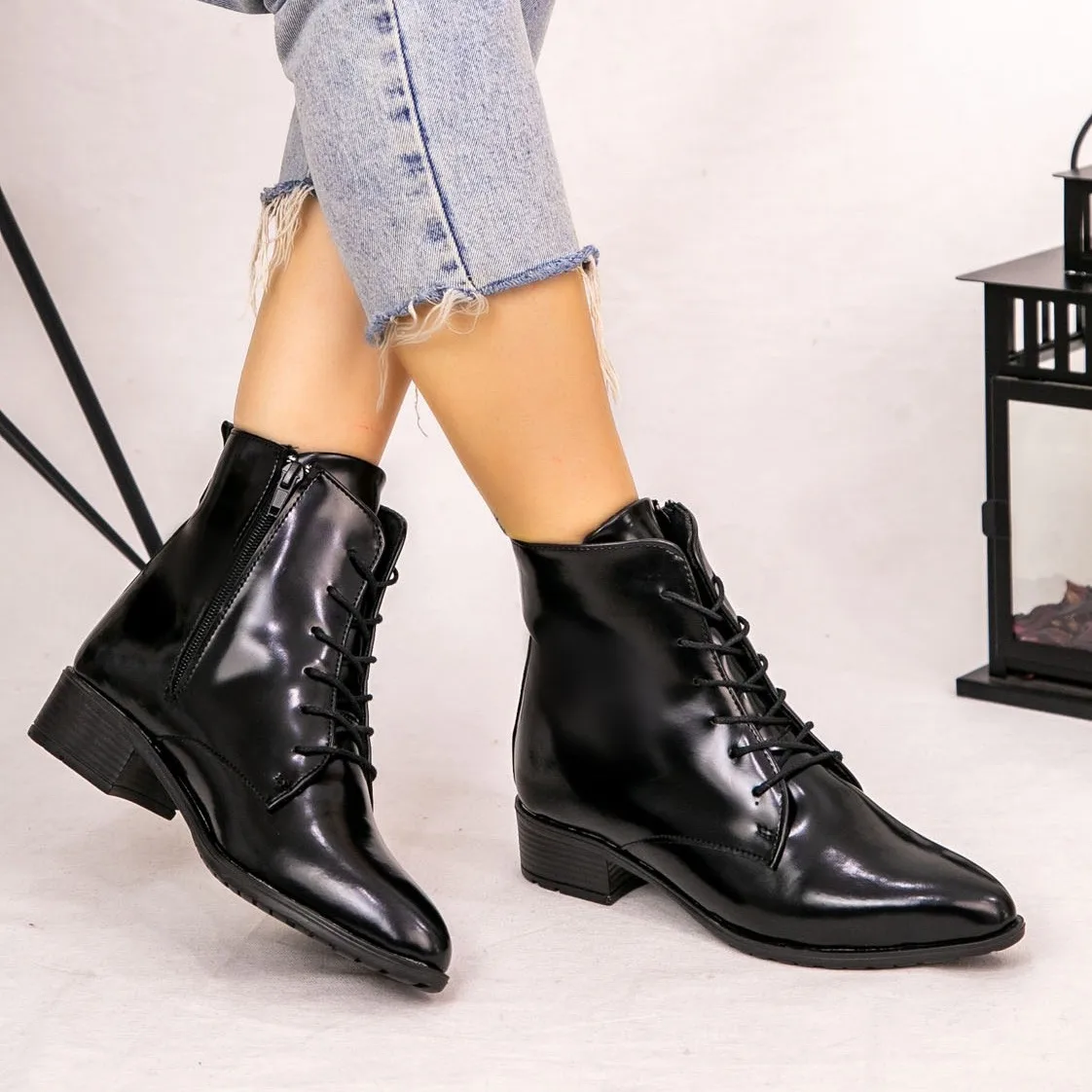 

Naeni Black Skin Lace-Up Boots