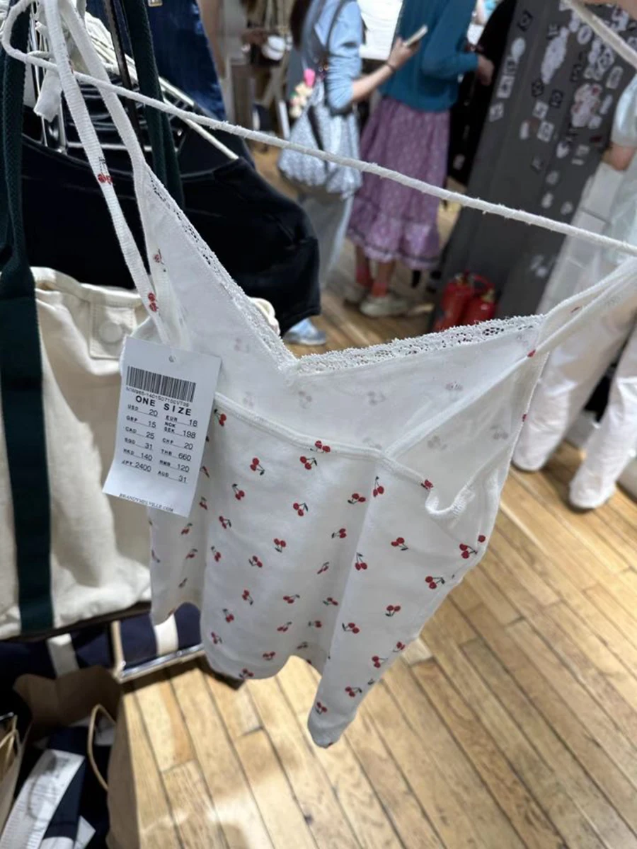 Женский укороченный топ с кружевной отделкой и V-образным вырезом без рукавов