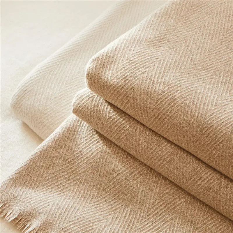 Плед в скандинавском стиле для дивана однотонное вязаное покрывало кровати сна