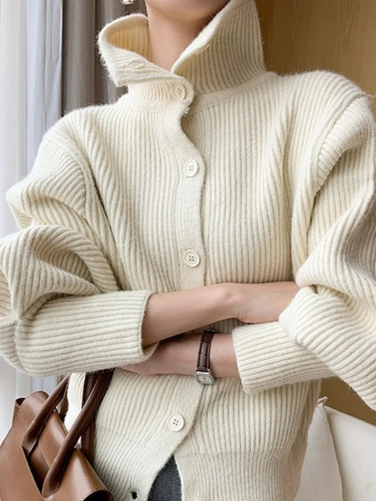 

Кардиган женский вязаный с воротником-хомутом, на пуговицах