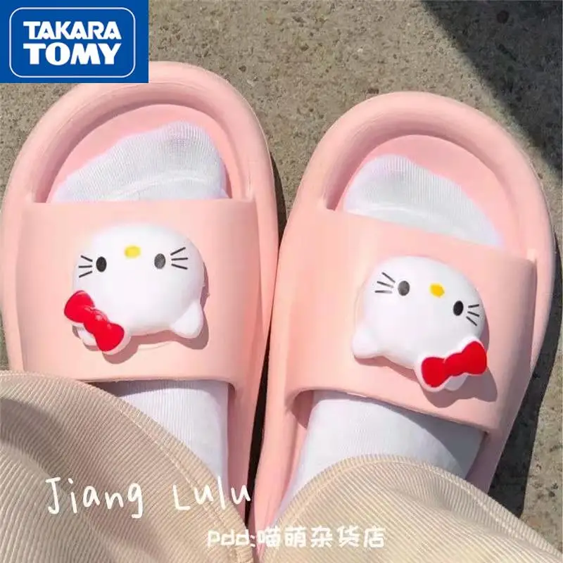 

TAKARA TOMY Hello Kitty Summer Female Cute Sweet and Soft Girlfriend Slippers Student Non-slip Home Girl Heart Beach Flat Shoes