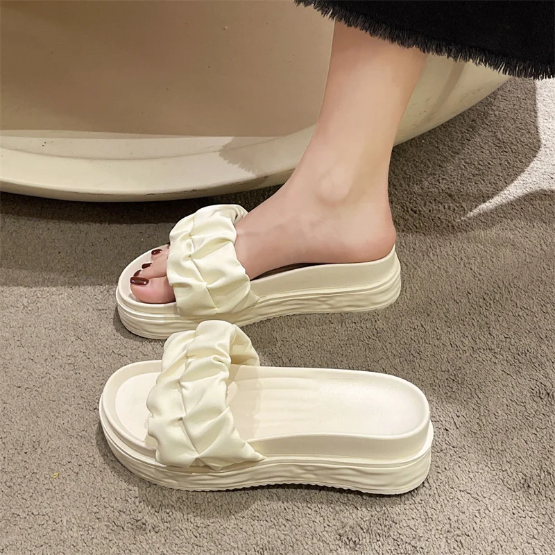 

Тапки Женские повседневные из экокожи, Мягкие Шлепанцы на платформе, римские сандалии, роскошная летняя обувь, модель 2023, 2023