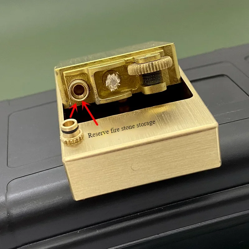 Латунная керосиновая Зажигалка ручной работы с ящиком зажигалка технологией