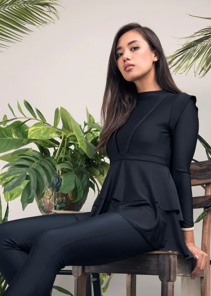 

Islamic Black Ruffle Burkini 3 Piece Set With Bra Padded Patchwork Hijab Long Sleeve Sports Swimwear Muslim Swimwear Beach