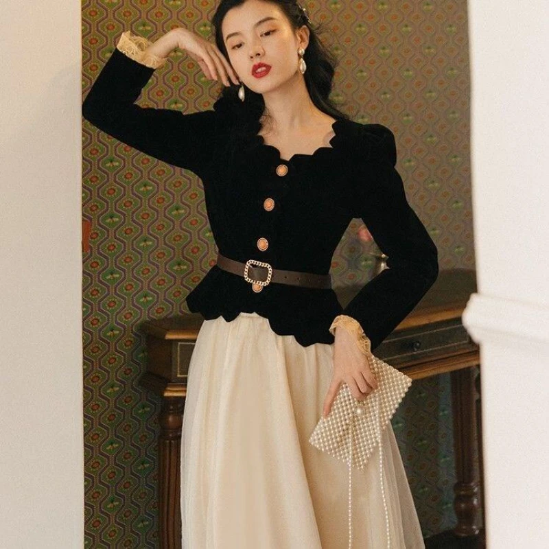 

Elegant Women'S Two-Piece Suit Retro Black Velvet Top Mesh Skirt Two-Piece Set With Belt Korea Japan