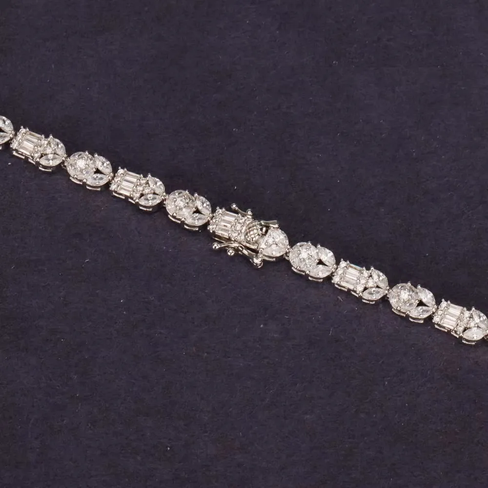 JEWEL Fashion Elegant Full Micro Pave Cubic Zirconia High Quality Women Bracelet for Bride Wedding Jewelry
