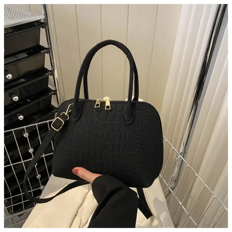 

Leisure Commuter Crossbody Bag for Women Shell Bag 2023 Spring New Fashion Simple Handbag Shoulder Bag Women Purse Сумка Женская