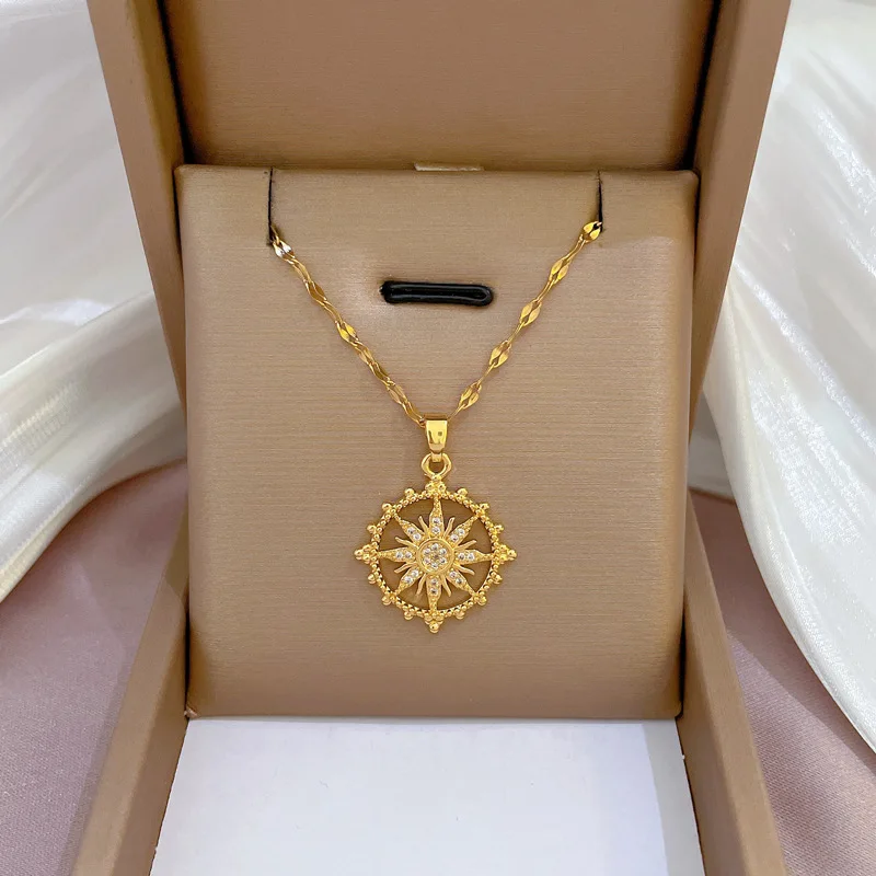 

KYTRD Fashion light luxury artificial gem sun eight-pointed star necklace holy compass lucky light pendant relatives