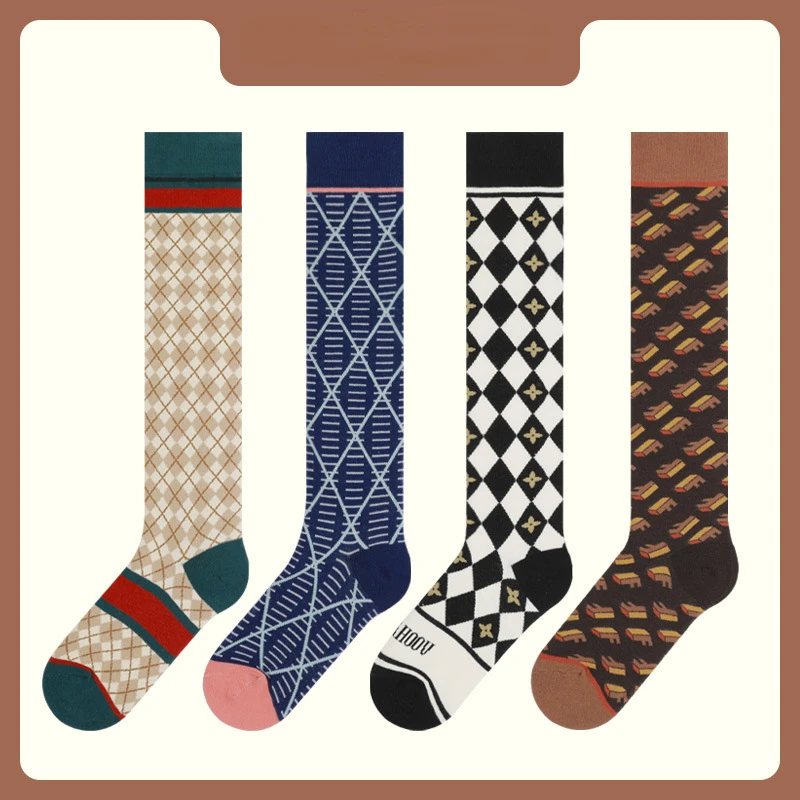 

2023 autumn and winter original socks female jk bird check black and white diamond check calf socks college thin long tube socks