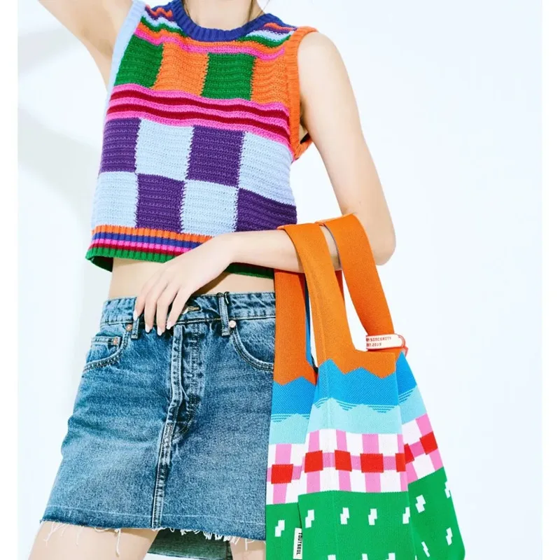 

2022 New Females Rainbow Wrist Handbag Woolen Knitted Korean Women Travel Makeup Storage Totes Casual Shopping Shoulder Bag