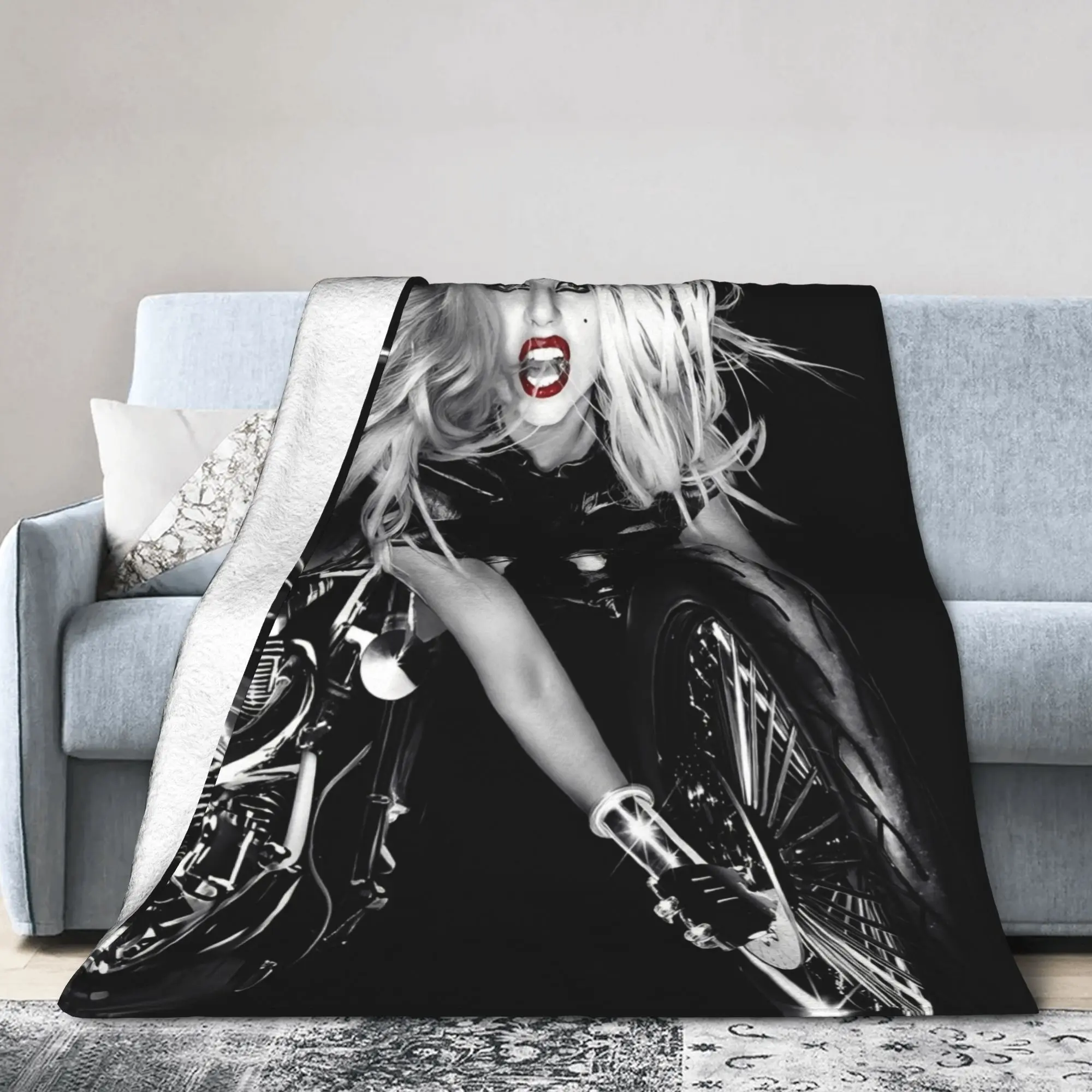 Фото Одеяла Lady Singer Rock Album Gagas, фланелевые текстильные декор Y2K Tour, многофункциональное мягкое одеяло для постельного белья, пледы №1