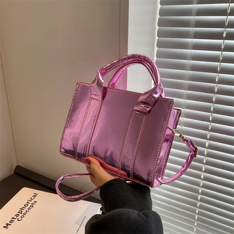 

Fashion Handheld Commuter Bag 2023 New Soft Face Solid Color Crossbody Bag Large Capacity Shoulder Bag Women's Small Square Bag