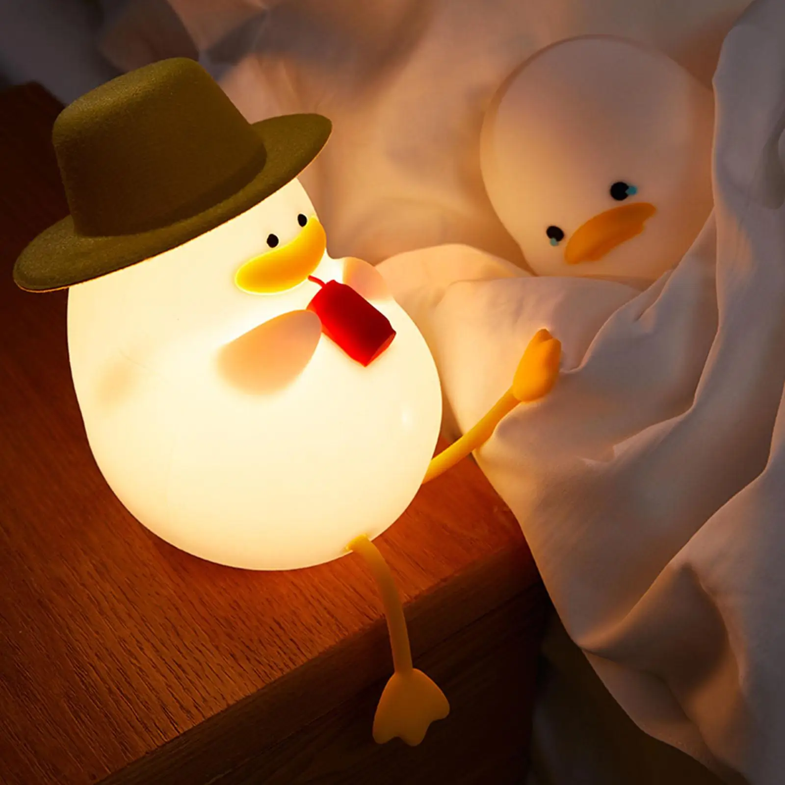 

Vacation Silicone LED Duck Night Light Holiday Gift Creative USB Rechargeable Bedroom Atmosphere Desktop Decor Lamp Kids Gift