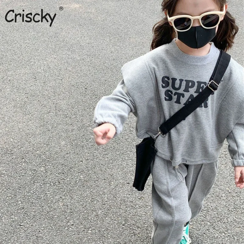 

Criscky Children Sweatershirt Boy Girl Clothing Winter Casual Boy Tops Sport Suit Pant for Boy Kids Outfits Children Clothes