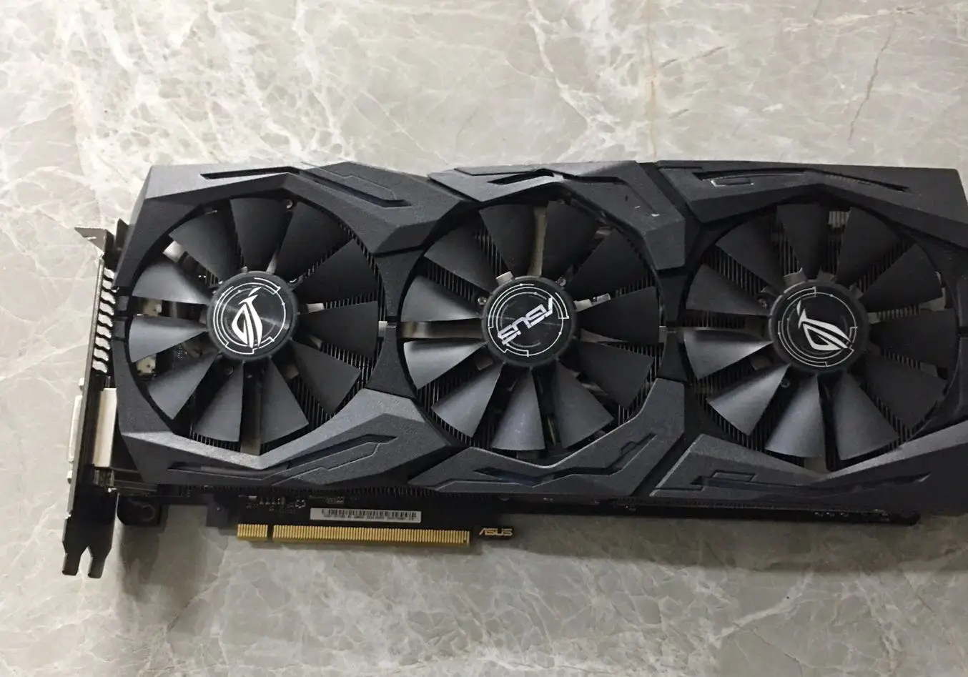 

Технология отключения вентилятора Gtx1080 8G RGB