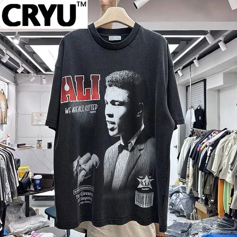 

CRYU Black figure print shirt