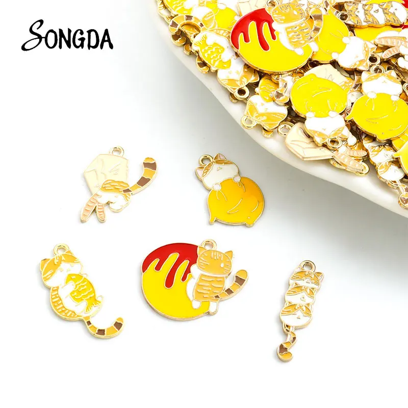 

5pcs Kawaii Sleep Cat Enamel Charms Cute Kitten Food Fish Bread Drip Oil Metal Pendants for Jewelry Making DIY Necklace Supplies