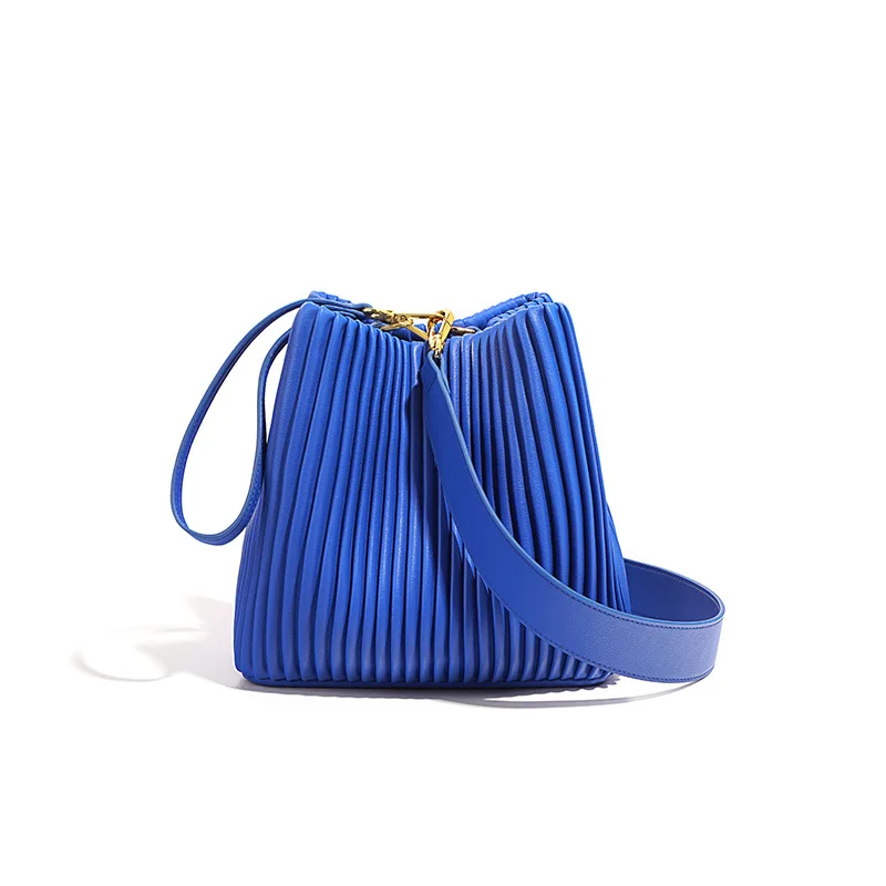 

Luxury Brand Cow Genuine Leather Female Shoulder Bags With Strap Designer Bucket Women Handbags 2022 Newest Leather Tote Bag