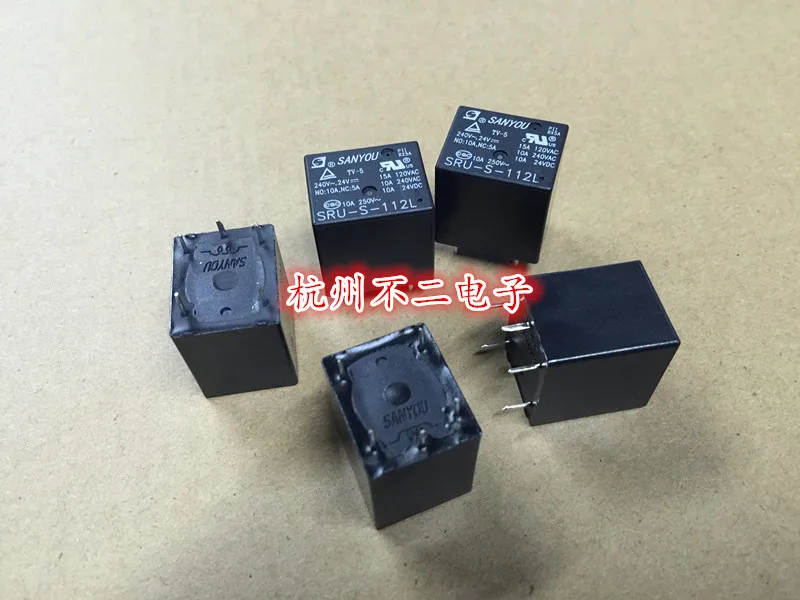 

Реле SRU-S-112L 5-контактный комплект преобразования 10A250VAC 0,36 W 22F