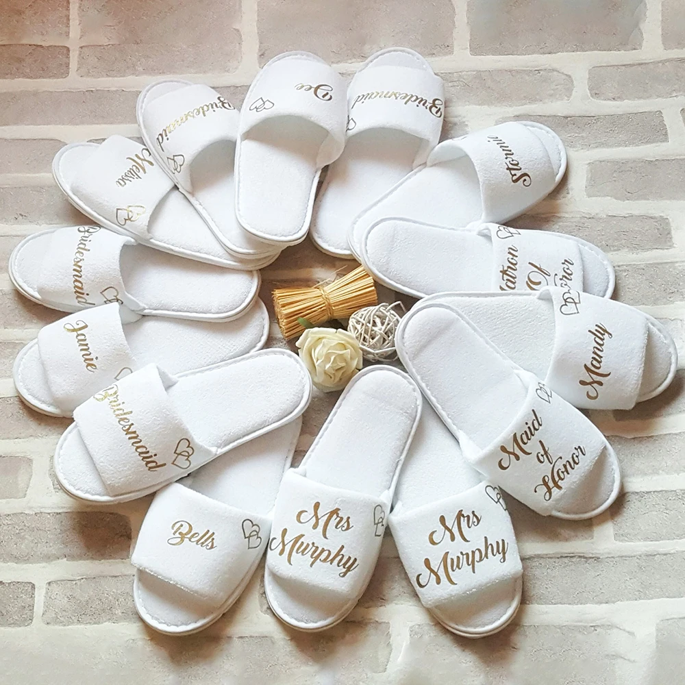 

Personalized Wedding Bridesmaid Spa Slippers Maid Of Honor Indoor Non-Slip Women Slippers Ladies Bachelorette Party Supplies