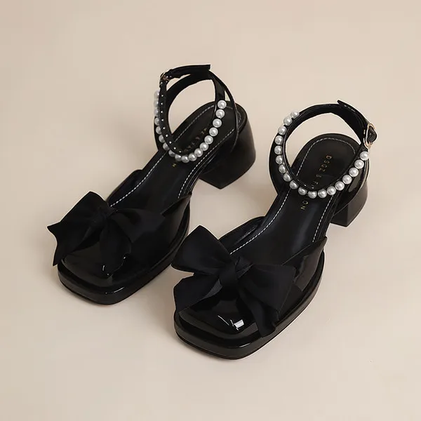 

Туфли женские на прозрачном каблуке, с закрытым носком, в стиле ретро