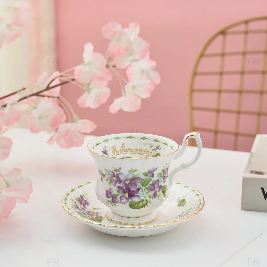 Фото Набор чашек Royal Bone China с цветочным принтом, цветочный сервиз, кофейная чашка, блюдце, подарочная коробка для дома, роскошь №3