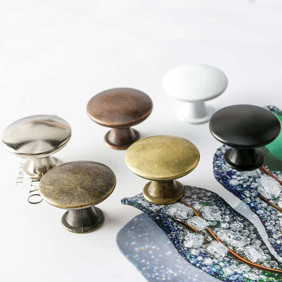 

Simple Dumb Black Single Hole Single Grain Small Cabinet Door Handle Round Flat Hollow Furniture Knob