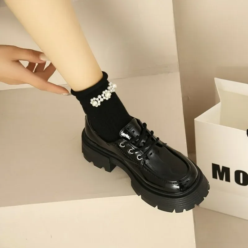 Мокасины женские кожаные на платформе удобные лоферы Вулканизированная подошва