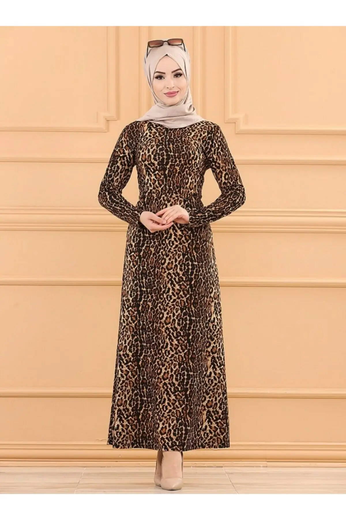 

Patterned Crepe Dress Leopard Dubai, Turkey Kaftan Abaya Muslim Robe Clothing Clothing Dresses Vestido Islamic hijab Muslim Top arabic american apparel Musluman femme vestidos