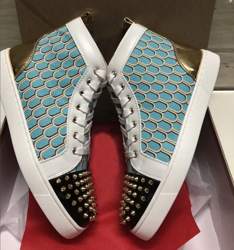 

Luxe Designer Heren Leofaux Schoenen Lente Hemel Blauw Platte Bodem Hoge Top Ronde Hoofd Zwarte Stud Casual Herenschoenen