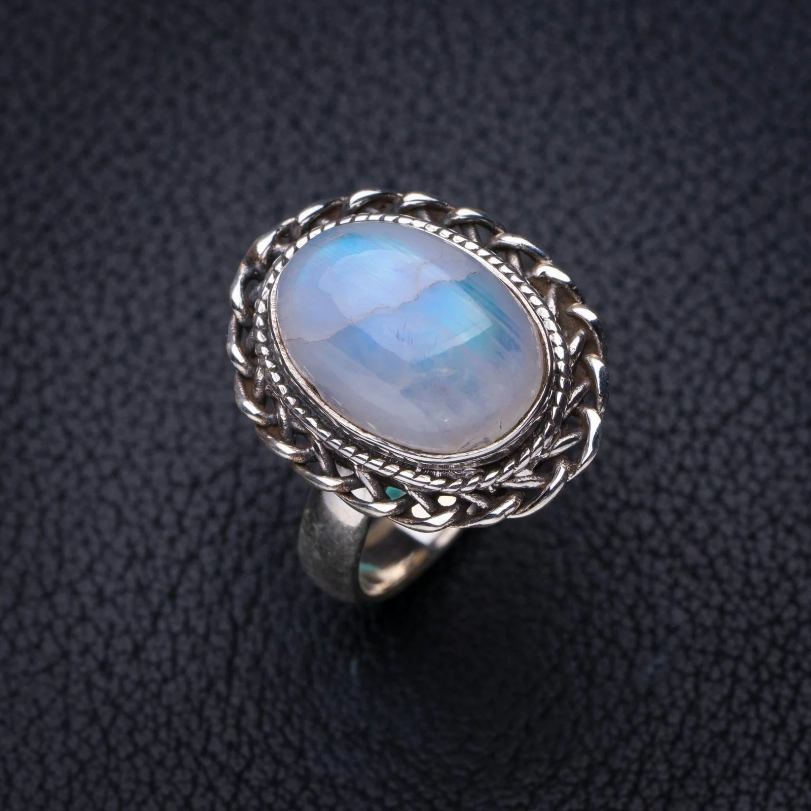 

StarGems Natural Moonstone Winding Handmade 925 Sterling Silver Ring 7 E8926