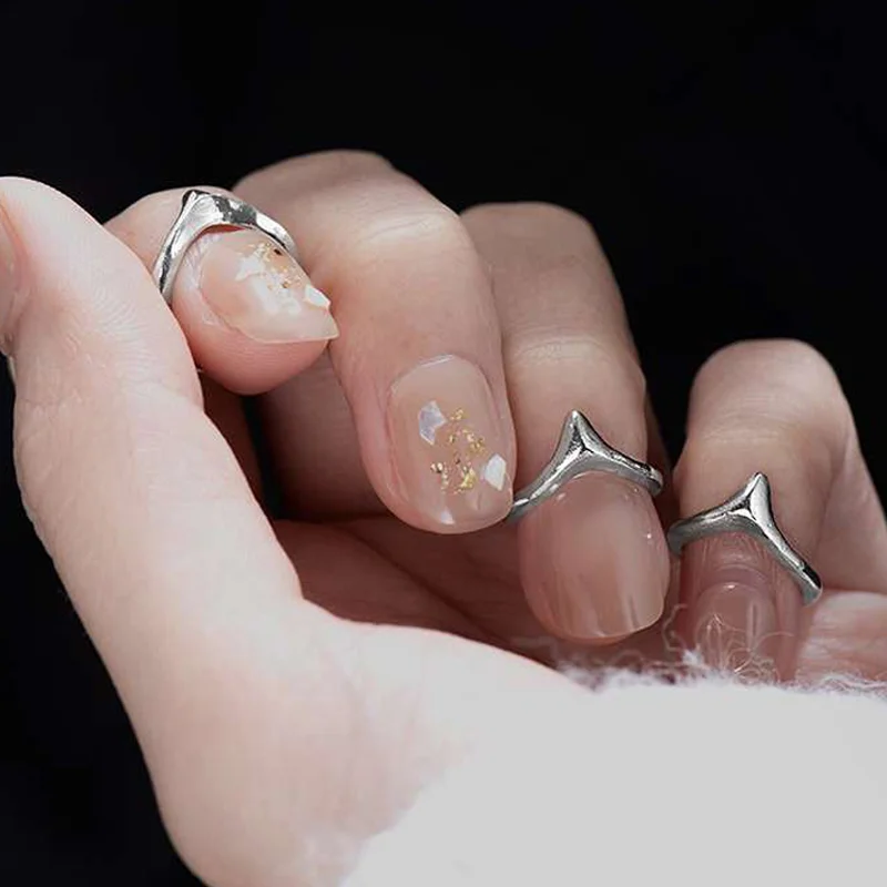 

Metal Fingertip Ring Gothic Fashion girl Nail Curve Rings 4pcs/set Adjustable Opening Protector Collar Personalized Punk Jewelry