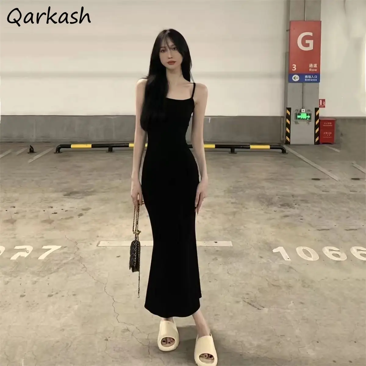 

Sexy Sleeveless Dress Women Summer Solid Trumpet Design Backless Club Streetwear Popular Party Korean Style Ulzzang Popular Chic