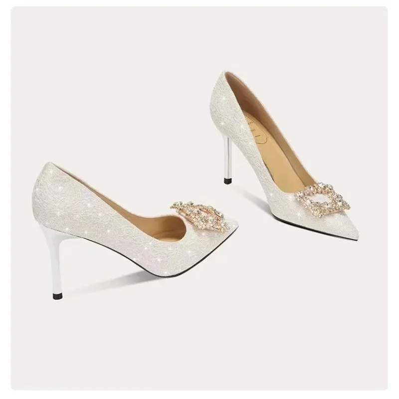 Новые удобные туфли с острым носком разноцветные женские на шпильке-шпильке в