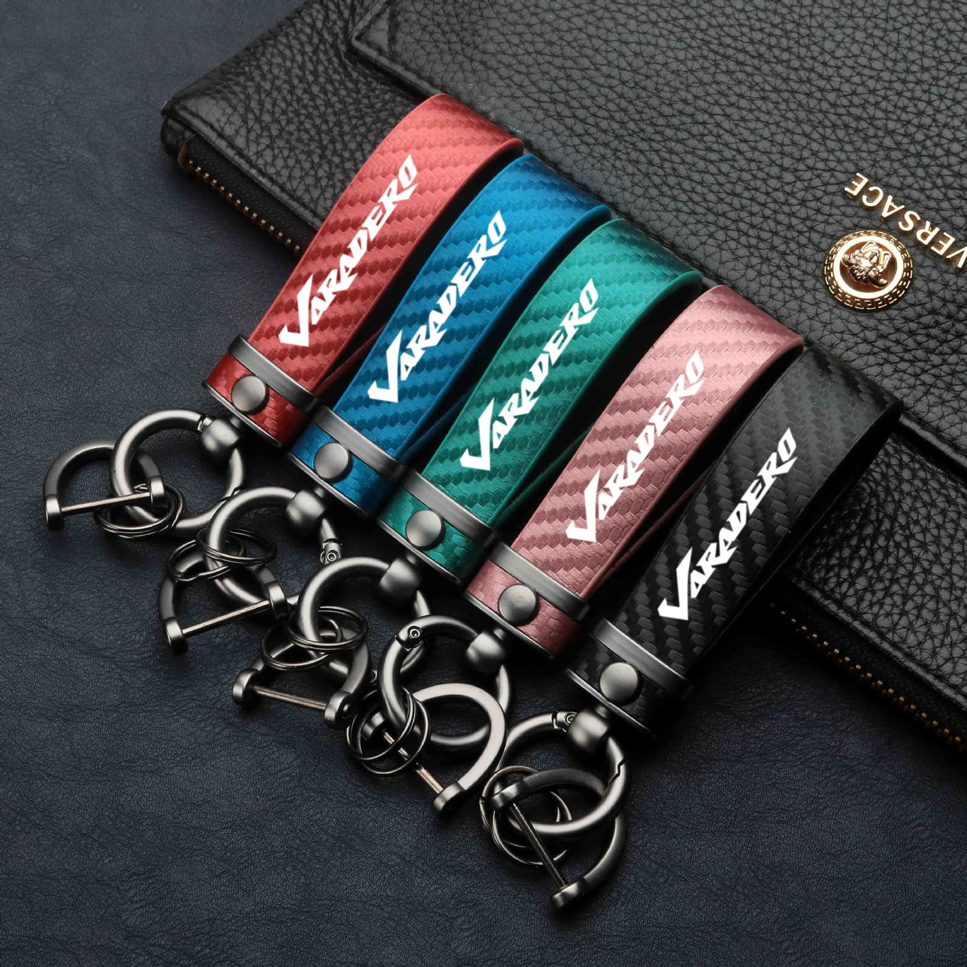 Высококачественный брелок для ключей с узором из углеродного волокна мотоциклов