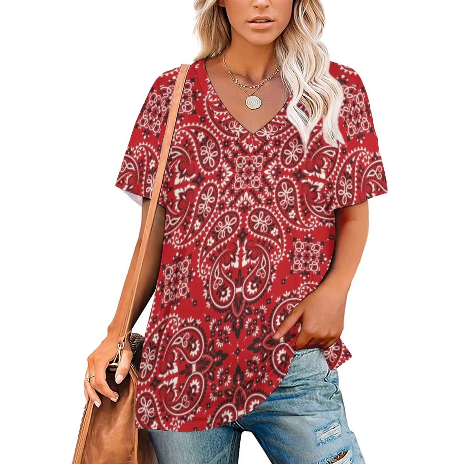 

Vintage Paisley T-Shirt Bandana Style Print Retro T Shirts V Neck Short-Sleeve Design Tshirt Female Streetwear Tees Big Size