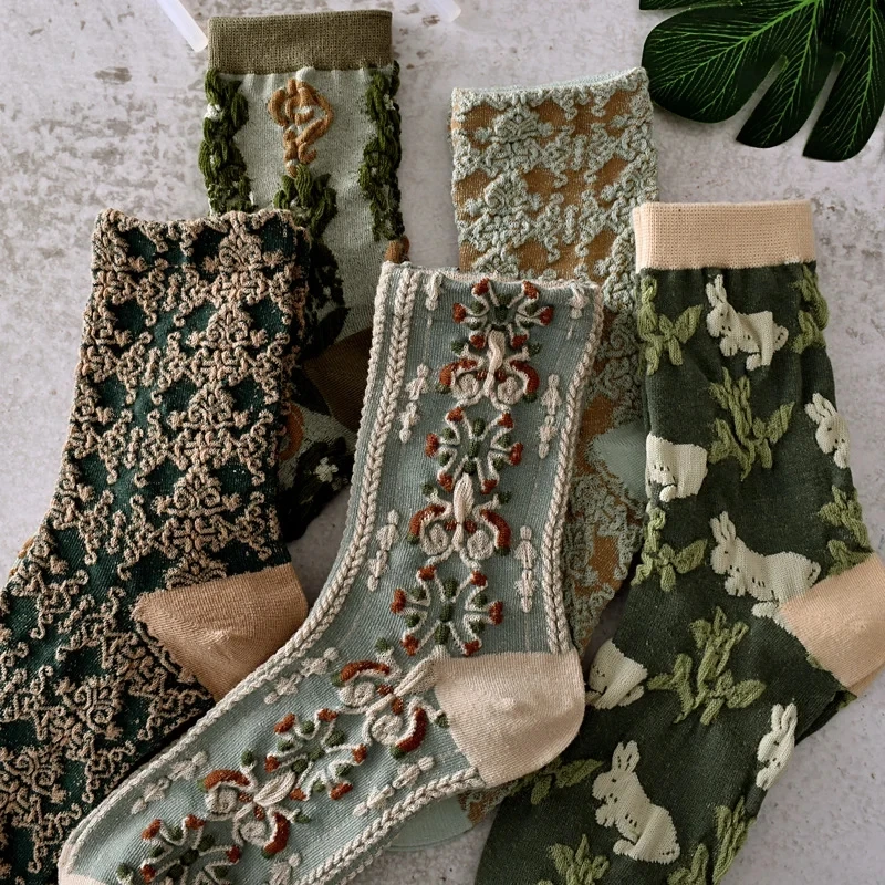 

Женские хлопковые носки в стиле Харадзюку, винтажные носки с цветочным принтом в стиле ретро, Необычные милые хлопковые Повседневные Дышащие носки с этническим принтом