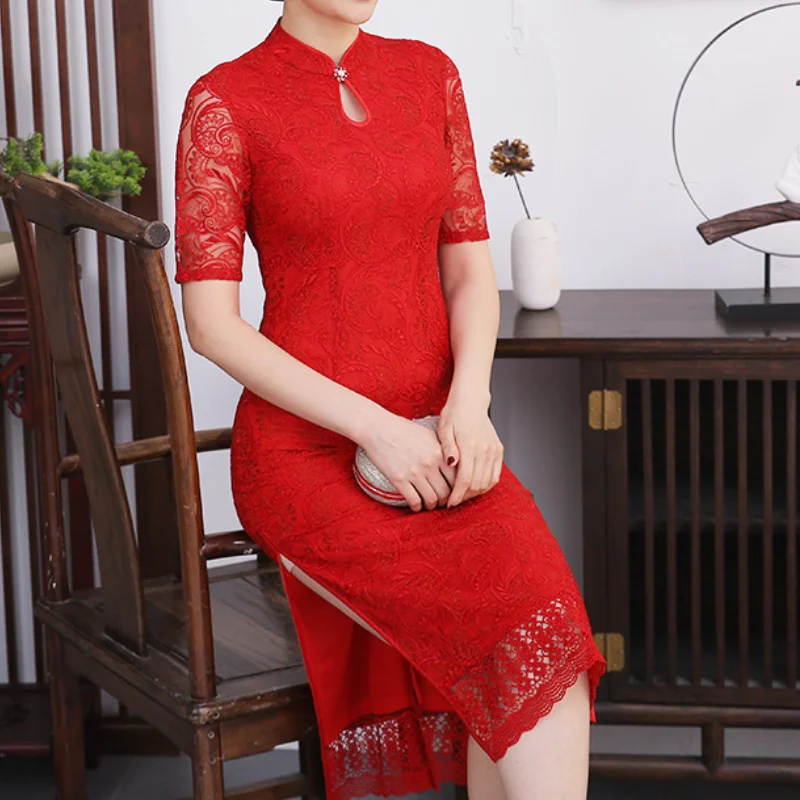 

Mandarin Cheongsam Chinese Red Qipao Dress Lace Perspective Collar Formal Party Gown Vestidos Side Split Banquet Evening Dresses