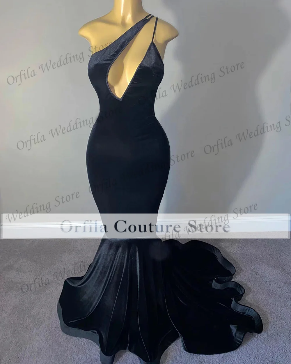 

Reflective One Shoulder Velvet Black Prom Dresses Celebrity Evening Gowns Graduation Party for Girl