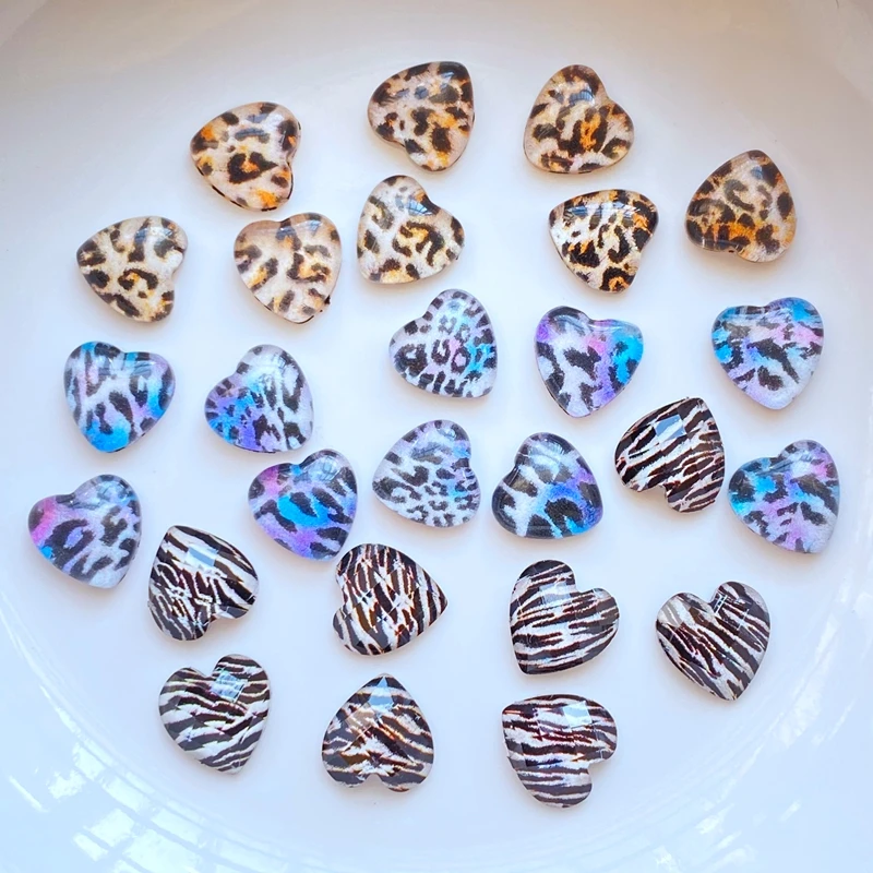 

100Pcs New Cute Mini Leopard Heart Resin Figurine Crafts Flatback Cabochon Ornament Jewelry Making Hairwear Accessories