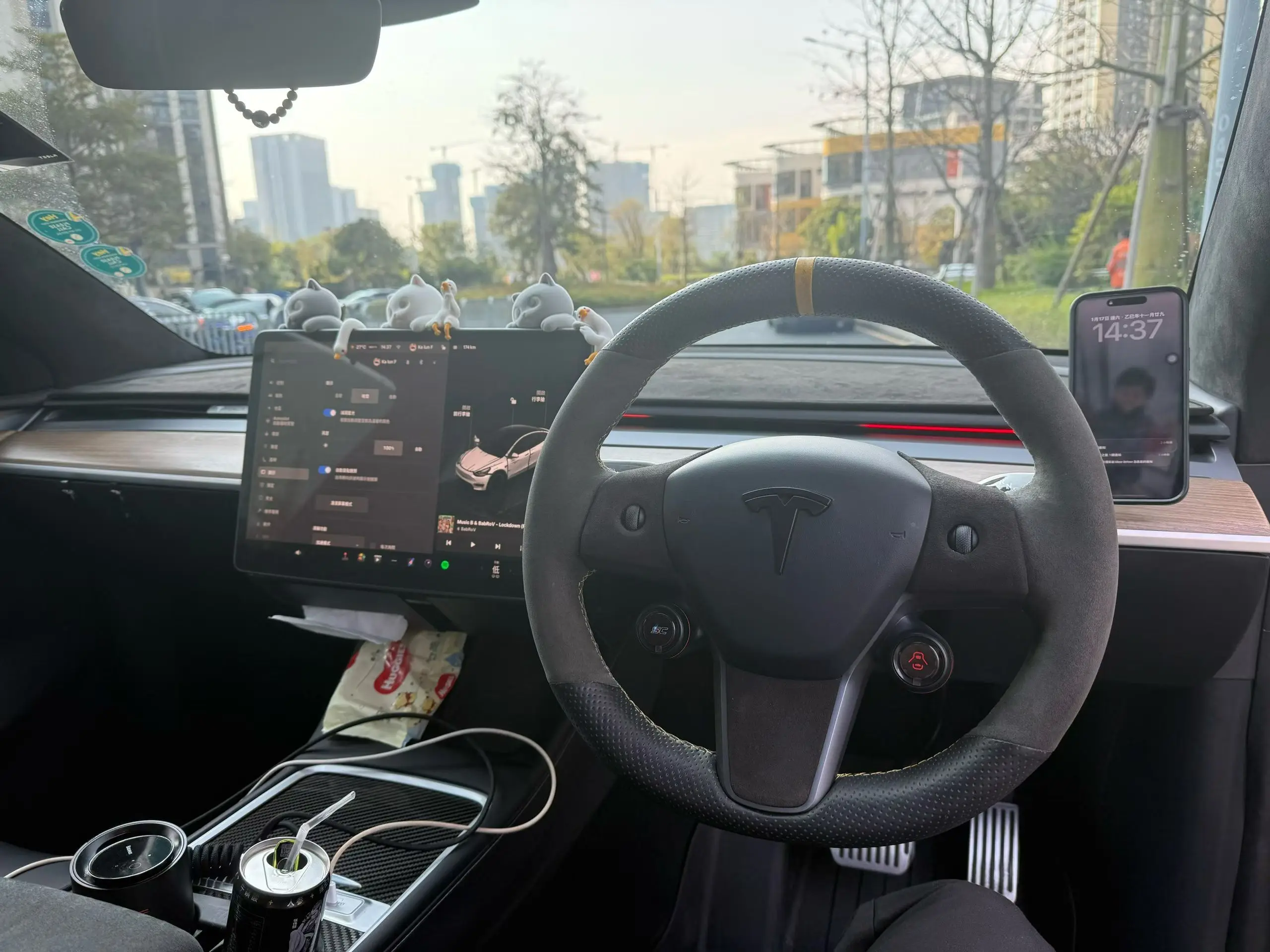 Фото Для Tesla Model Y Model 3: Обновленная версия кнопок на руле, многофункциональная интеллектуальная цифровая панель приборов 3-в-1 №1