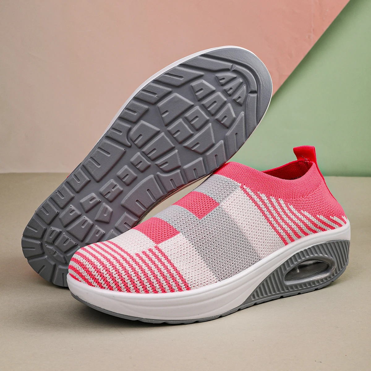Тренировочная обувь дышащие женские повседневные кроссовки с сеткой