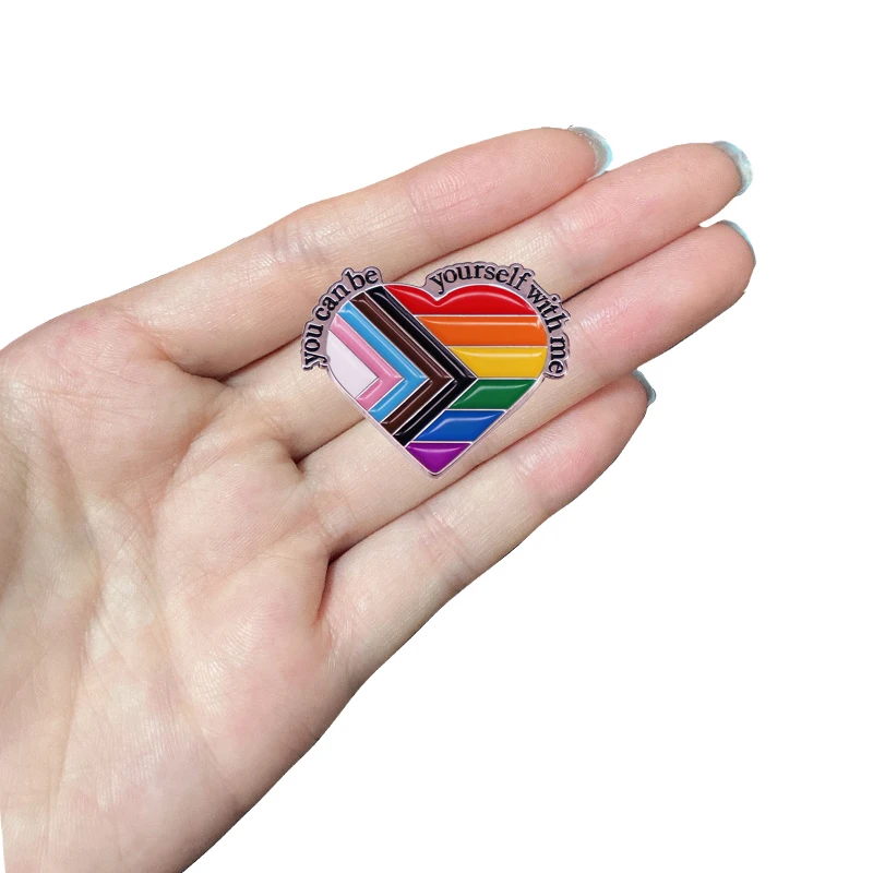 

D0160 You can be yourself With Me Rainbow Flag Pride LGBT Lovers Enamel Brooch Lapel Pin For Backpacks Badges Jewelry Decoration