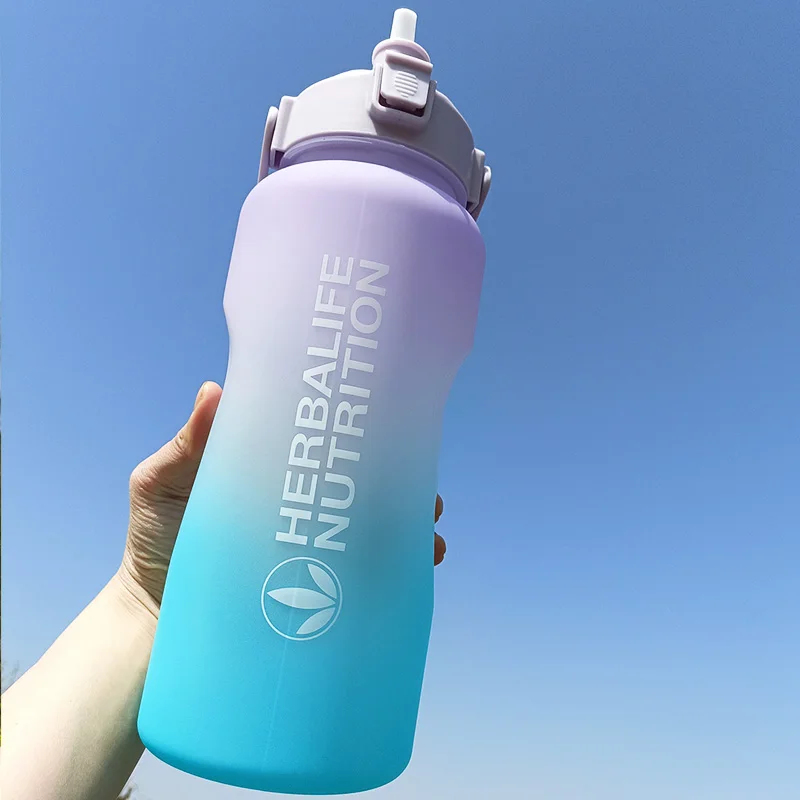 Новинка Herbalife Nutrition 2000 мл градиентный спортивный чайник для занятий спортом на