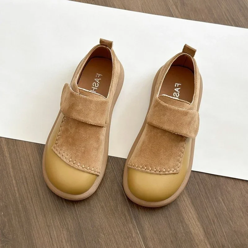 Khaqi Женские туфли на низком квадратном каблуке с круглой головкой осенняя