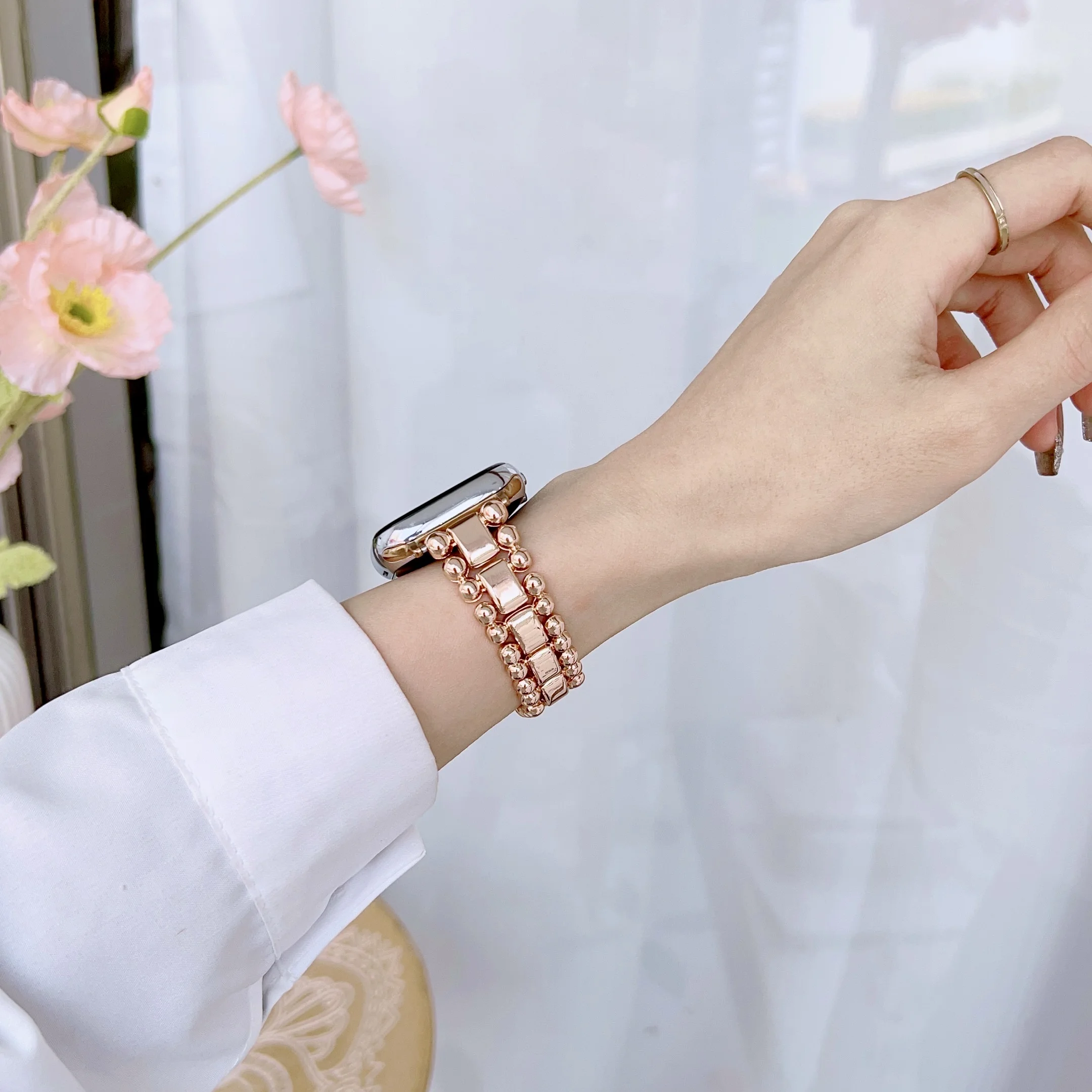 Metal strap for Apple watch band bracelet chain for iwatch87654321SE Ultra 38 40 41 42 44 45mm bead men and women bling wrist