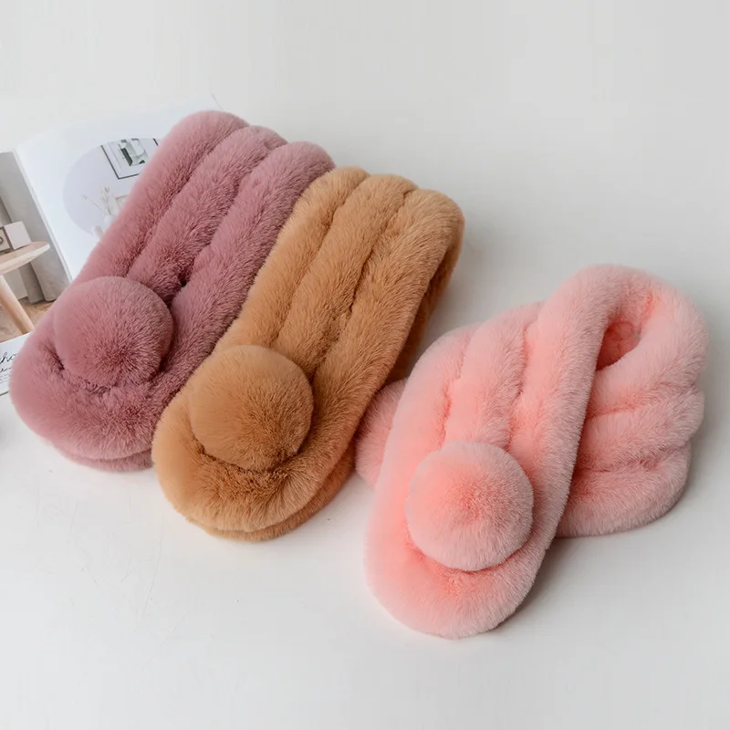 Рисунок 3 - Зимний шарф из искусственного кроличьего меха