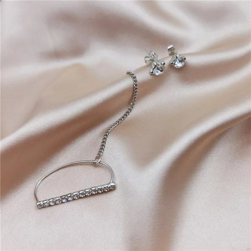 

New Fashion Inlaid Zircon Creative Asymmetric Chain Earrings Stud Earrings for Women Girl Jewelry Gifts